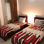 Colombo - Town Hall 2 Room 3 Beds 3 Bath Spacious Apartment