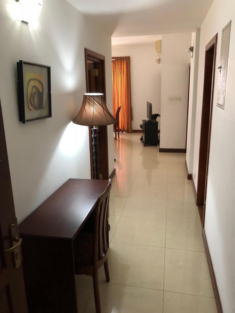 - Town Hall 2 3 Beds 3 Bath Spacious * Colombo